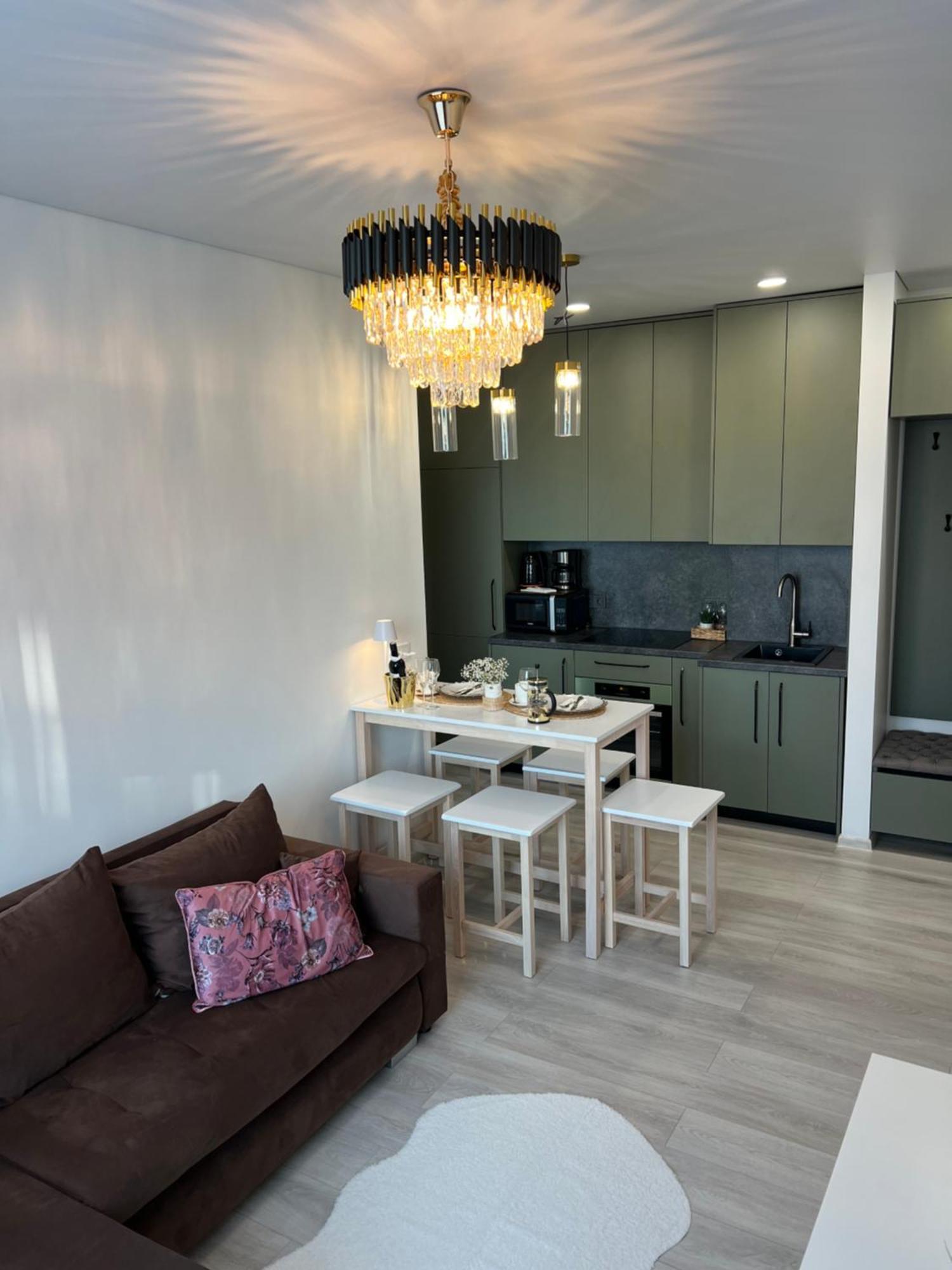 Chic 4 Apartment