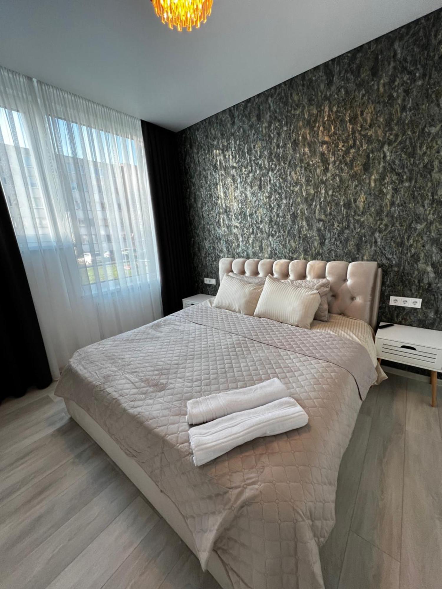 Chic 4 Apartment Siauliai (Siauliai)